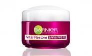 Garnier Vital Restore Day Cream SPF15